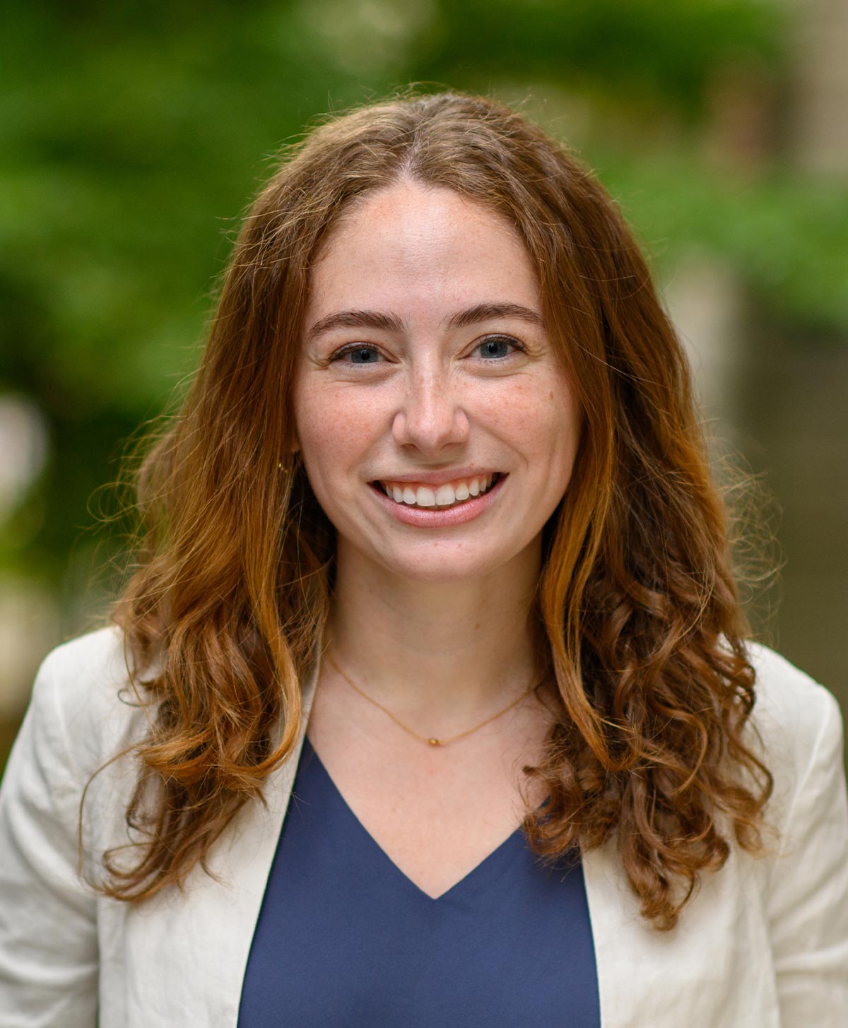Hannah Sachs headshot